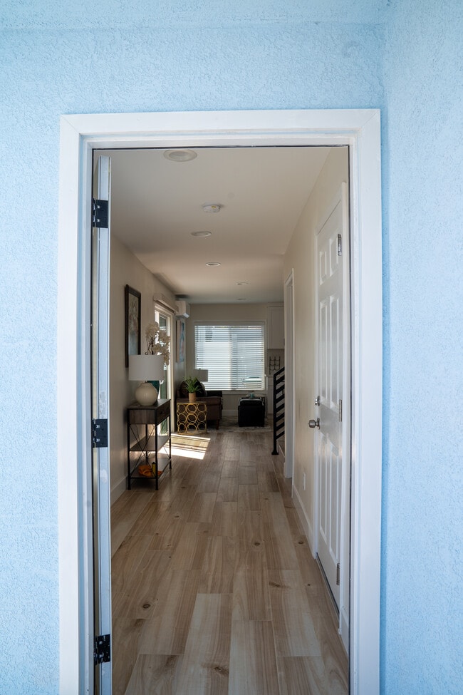 2219 Montgomery Cir Unit B, Placentia, CA 92870 Condo for Rent in Placentia, CA