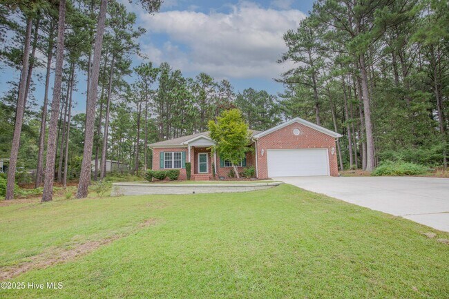Foto del edificio - 110 Willow Creek Ln