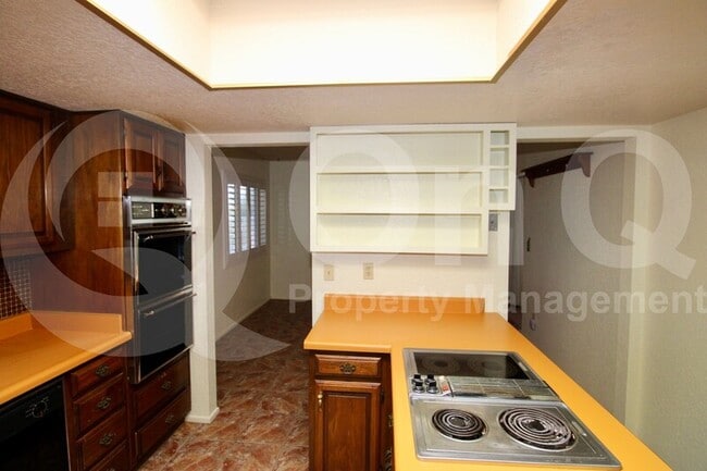 Building Photo - 1255 W Eldora Pl