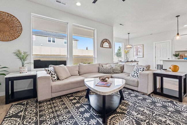 Foto del edificio - 1424 W Bass River Dr