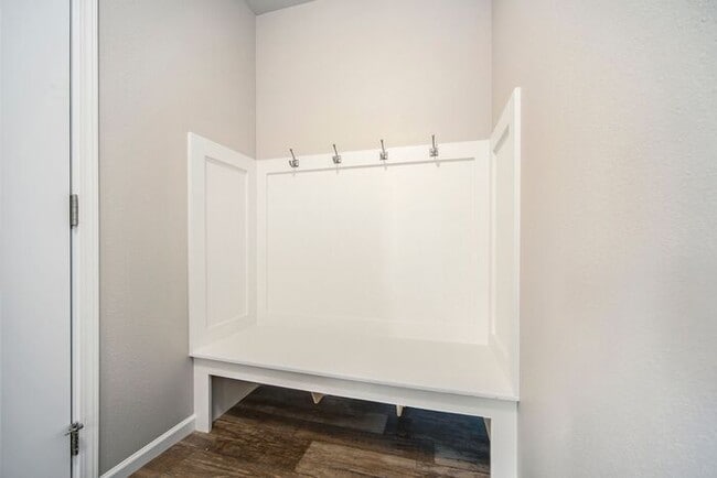 Building Photo - 6763 Asher Trail