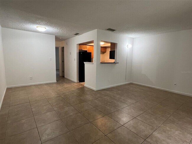 Building Photo - 138 Lewfield Cir
