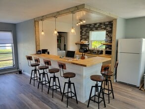 Building Photo - 22227 Hernando Ave