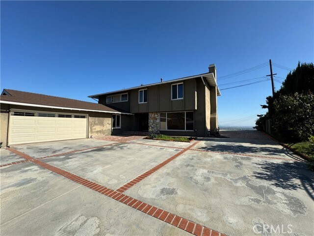 Foto del edificio - 13678 Sycamore Dr