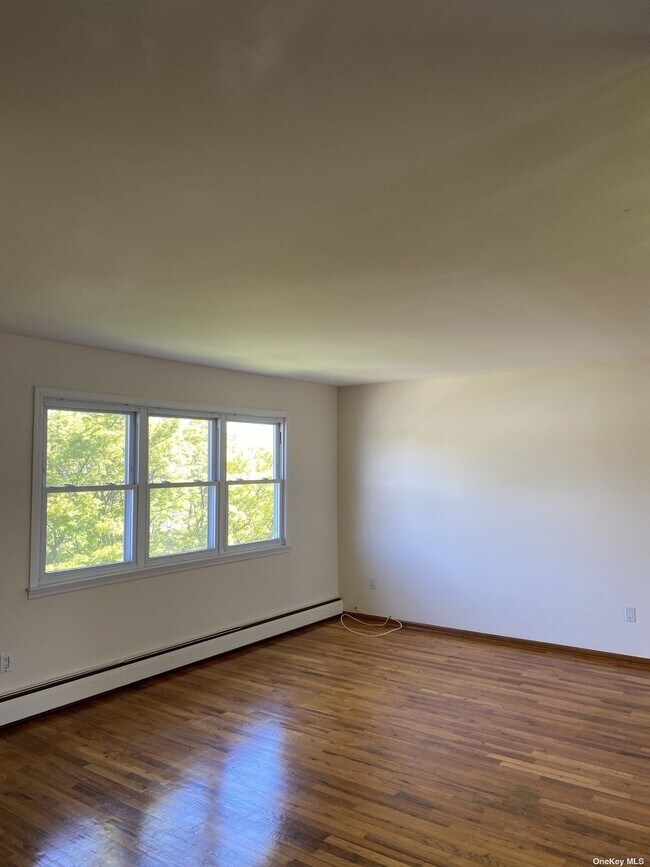 Foto del edificio - 297 Fairfield Ave