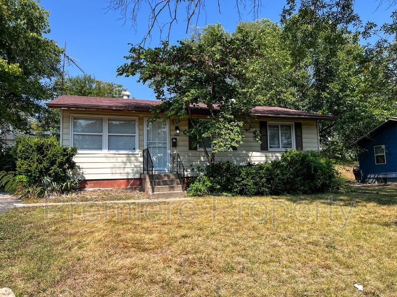 Primary Photo - 7600 E 50th St