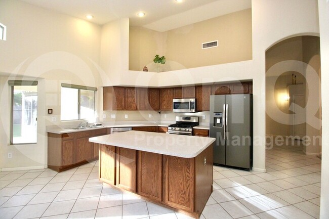 Foto del edificio - 2370 S Granite St