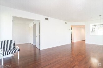 Building Photo - 1056 Forest Lakes Dr