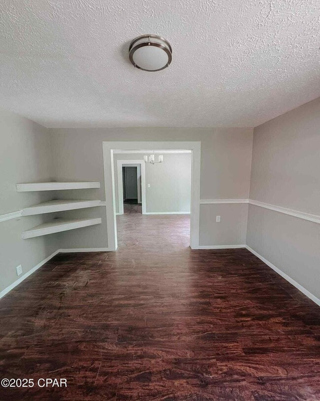 Building Photo - 1308 Branton Rd