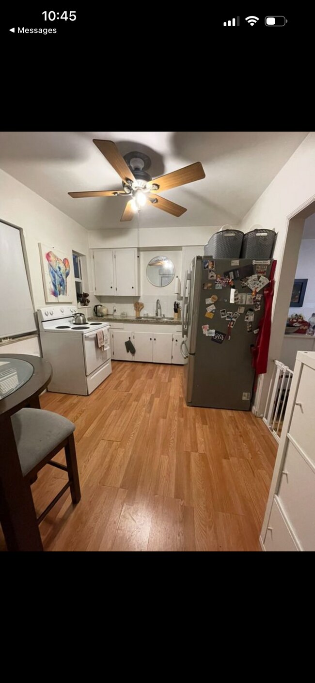 Foto del edificio - 3723 SW 27th St