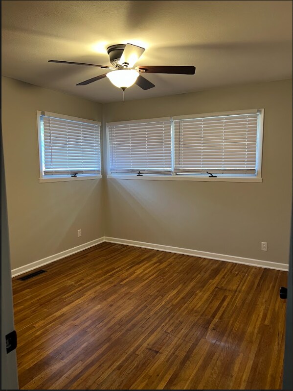 Foto del edificio - 865 N Country Acres Ave