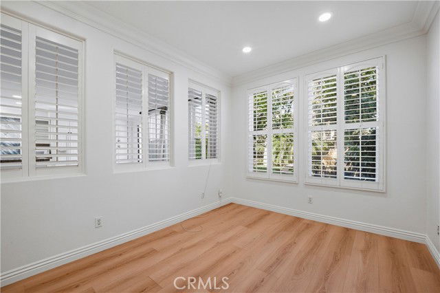 Foto del edificio - 17 Bel Spring