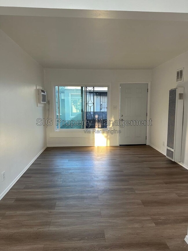Building Photo - 13226 Maclay St