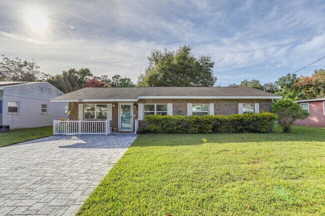 Foto del edificio - 3442 Lila Dr