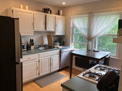 Primary Photo - 23 Edison Ave