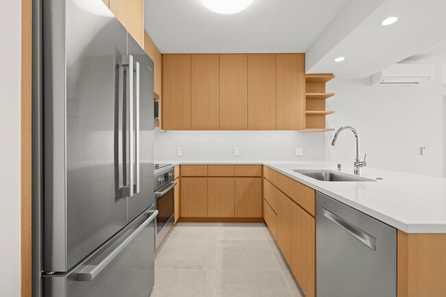 Building Photo - Brand New, Never lived in! Two bedroom /2 ...