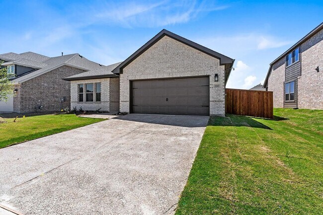 Building Photo - Cute, Quiet and ready NOW!