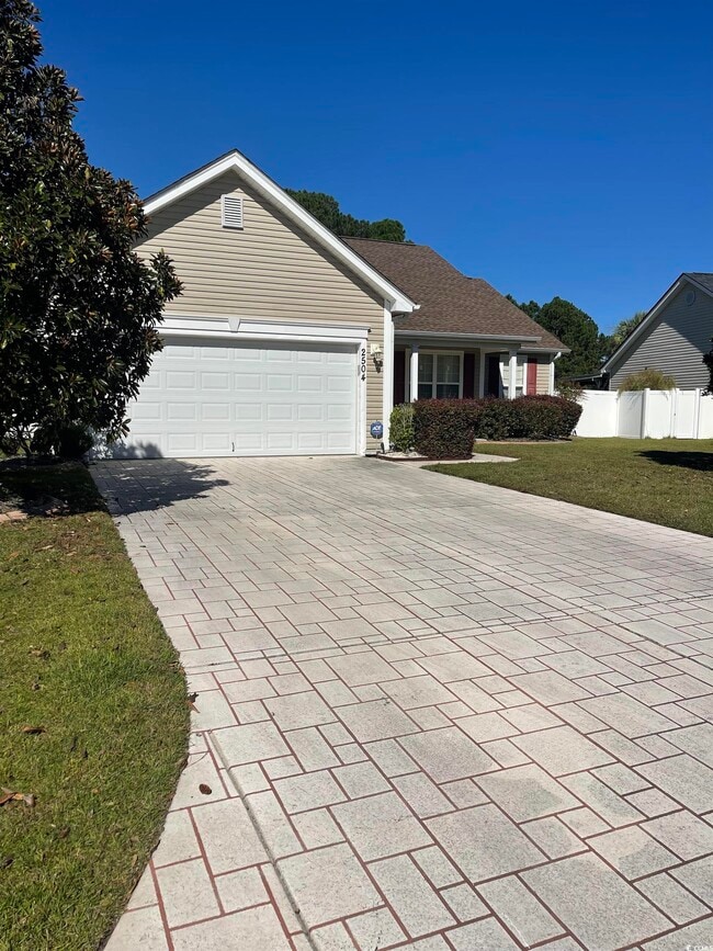 Foto del edificio - 2504 Sugar Creek Ct
