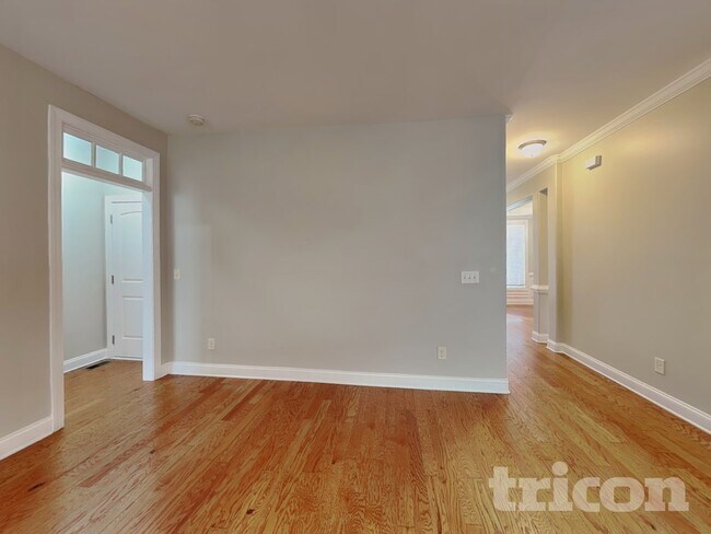 Foto del edificio - 448 Big Willow Way