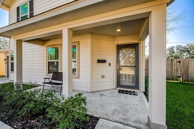 Building Photo - 115 Wilburn Dr