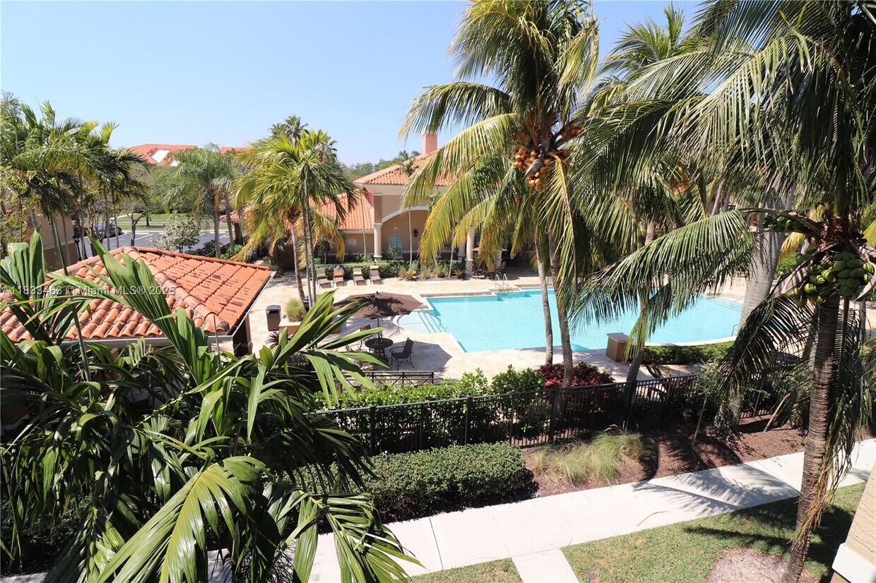 Primary Photo - 11700 SW 2nd St