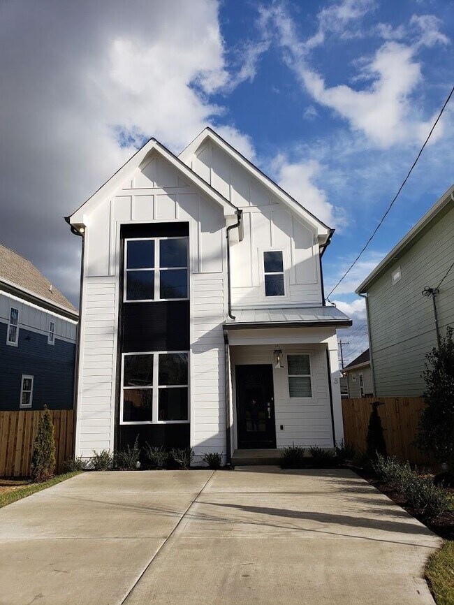 Building Photo - 3 Claiborne St