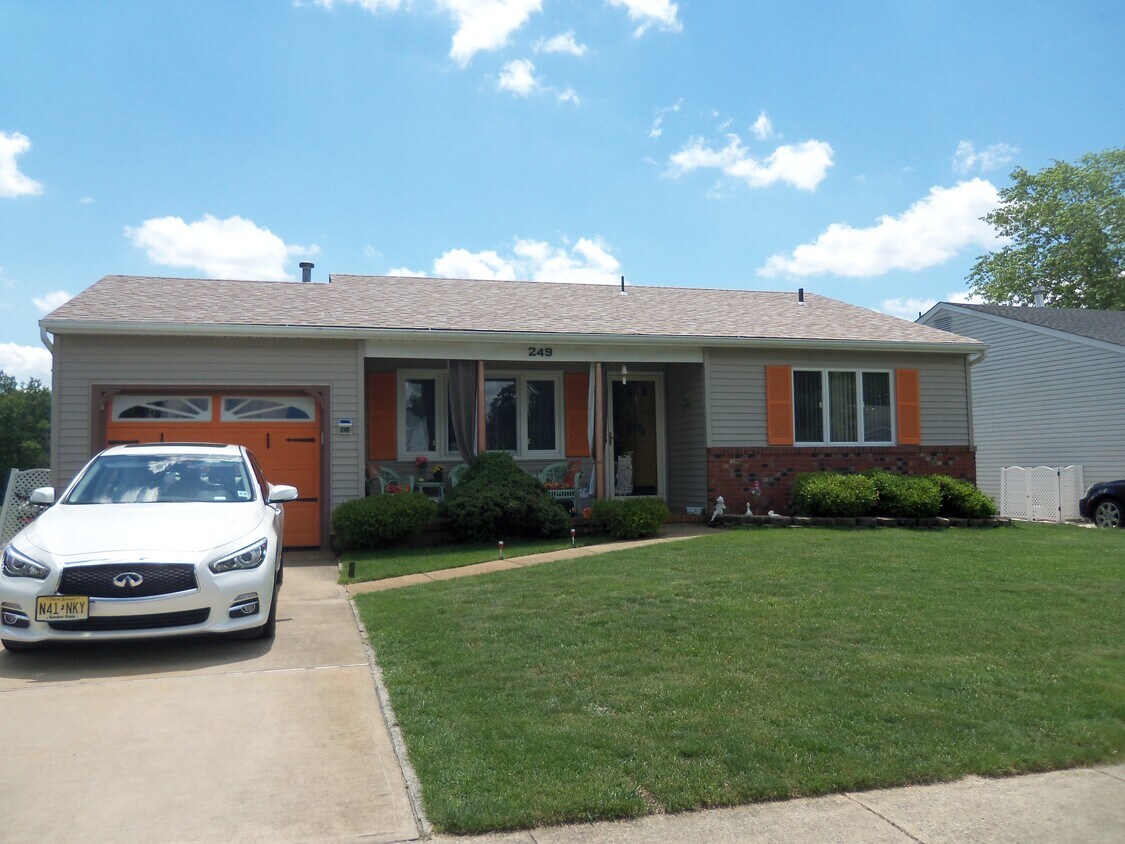 249 Westbrook Dr, Toms River, NJ 08757 House for Rent in Toms River