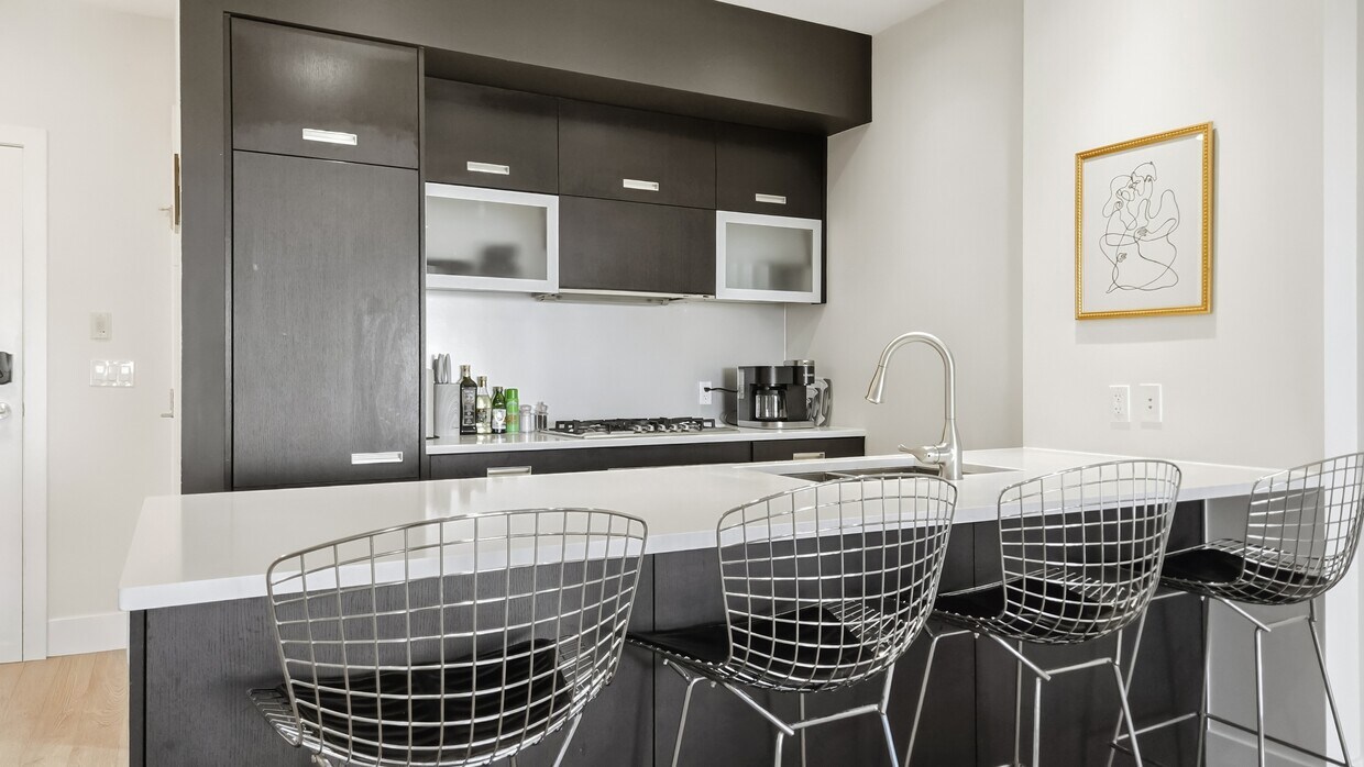 Photo principale - 2505-2517 17 Ave SW