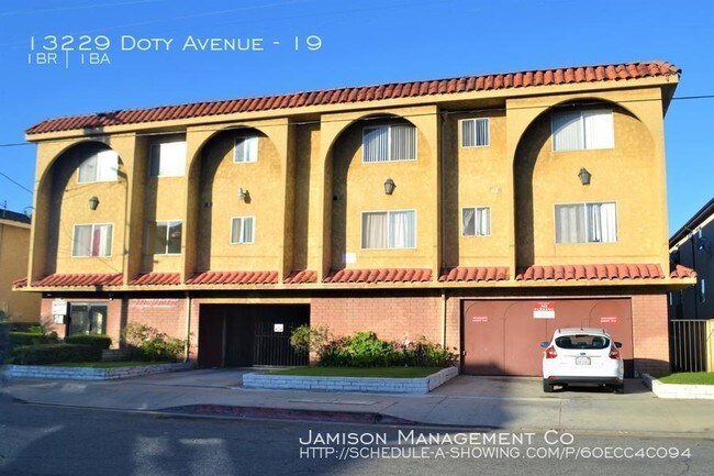 Building Photo - 13229 Doty Ave