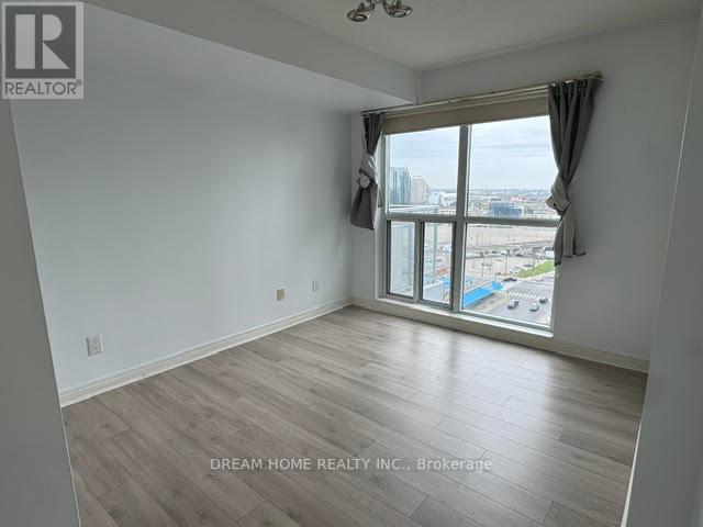 Building Photo - 1404-1470 TOWN CENTRE Ct