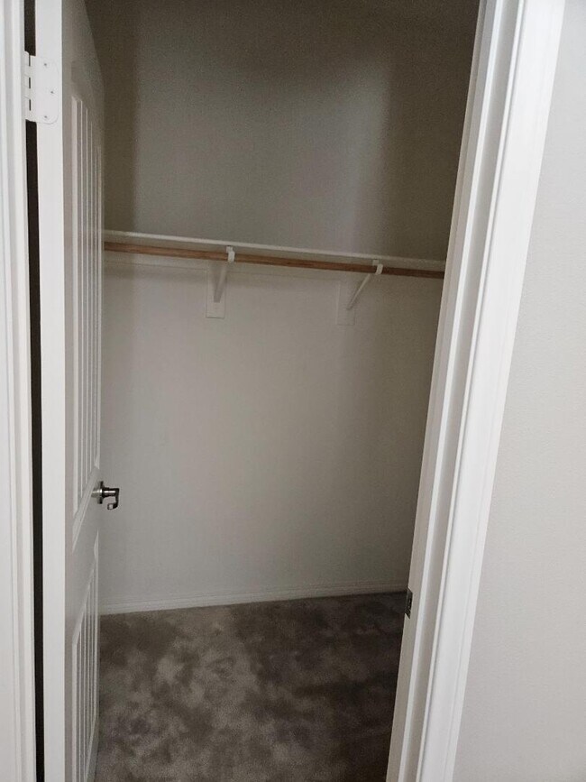 Foto del edificio - 11589 Weir Wy