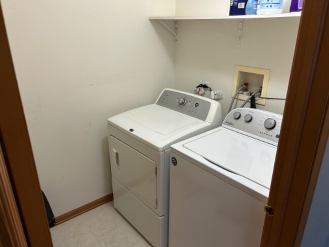Foto del edificio - 39123 N Aberdeen Ln