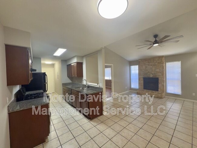 Foto del edificio - 2012 Margalene Way