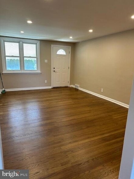 Building Photo - 5255 Westpark Ln
