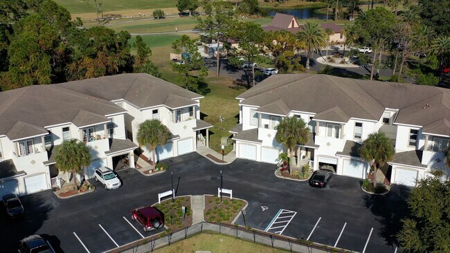 Foto del edificio - SPECIAL: WAIVING $250 ADMIN FEE on this 3 Bedroom, 2 Bath with Private Balcony off Primary Bedroo...