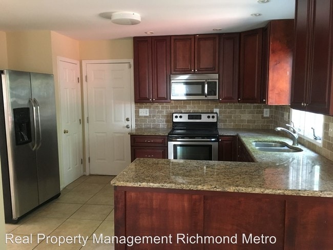Building Photo - 5408 Olde Milbrooke Dr