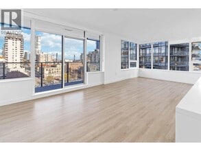Building Photo - 823-1823 Carnarvon St