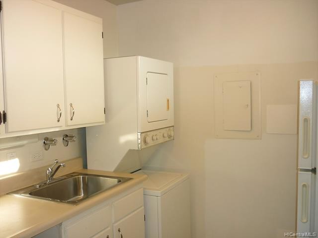 Building Photo - 1040 Kinau St