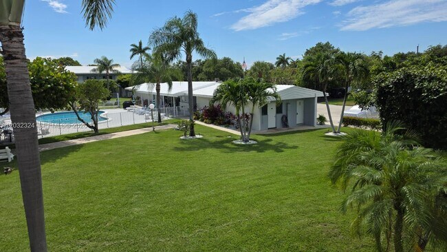 Foto del edificio - 2170 NE 51st Ct