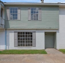 Building Photo - 119 Courtney Dr
