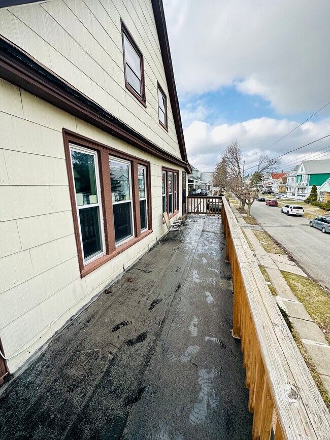 Building Photo - 24 Haller Ave