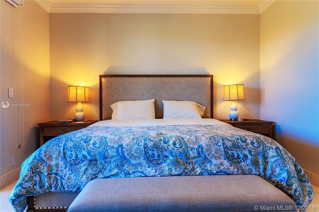 Foto del edificio - 19124 Fisher Island Dr