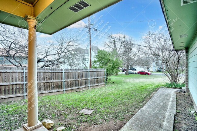 Building Photo - 106 Hughson Ct