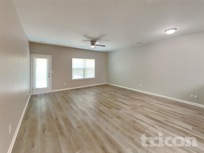 Building Photo - 7514 Mary Jo Helms Dr