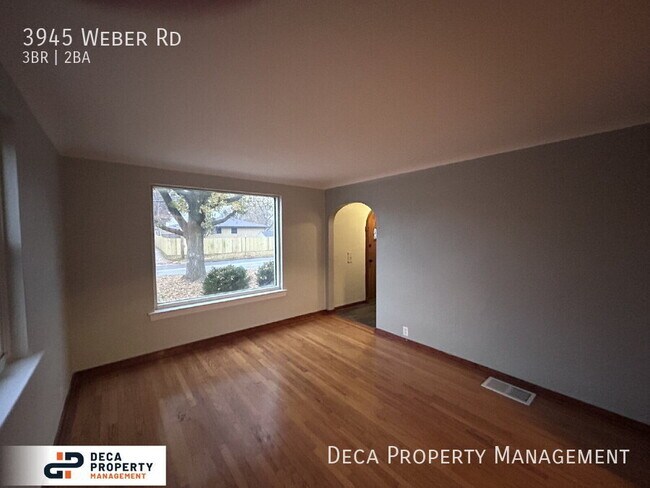 Foto del edificio - 3945 Weber Rd