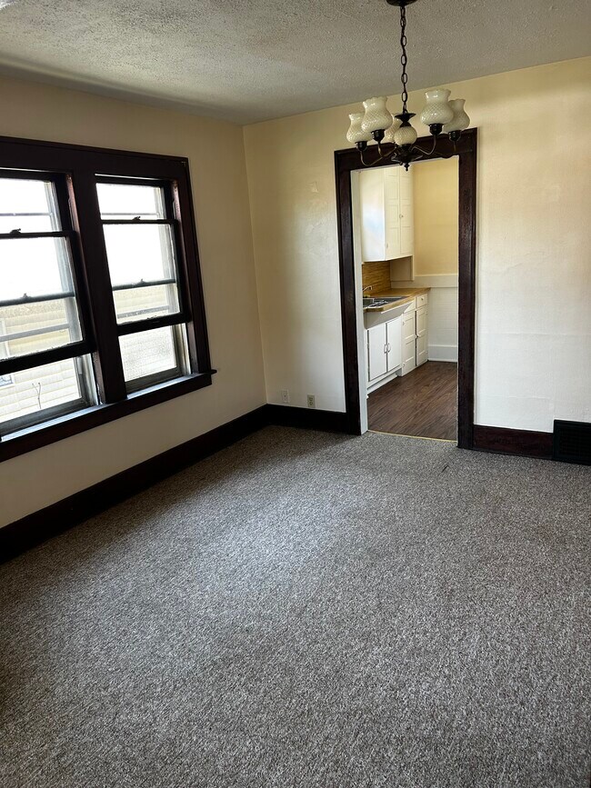 Foto del edificio - 1033 E 28th St