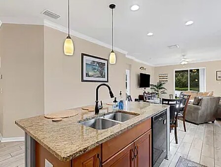 Building Photo - 6015 Oak Mill Ter