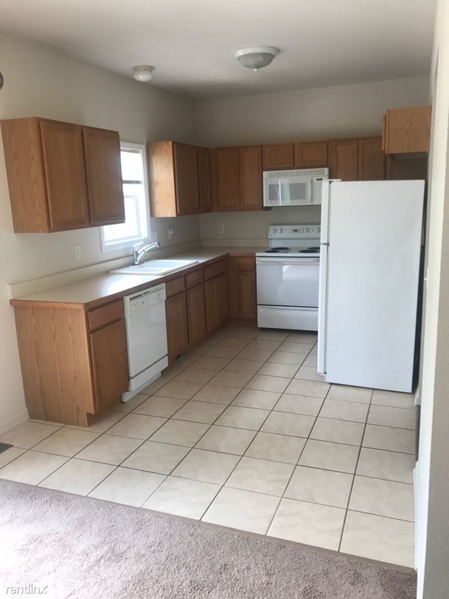 Foto del edificio - 930 Creekwood Ln