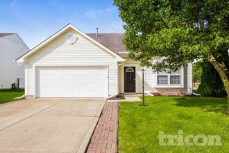 Building Photo - 484 Brookstone Dr