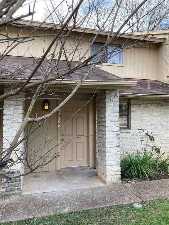 Primary Photo - 3529 N Hills Dr